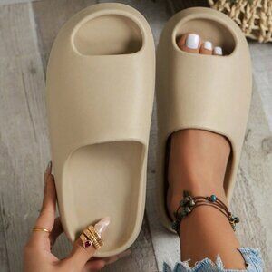 Khaki Casual Women's Anti-Slip Slippers